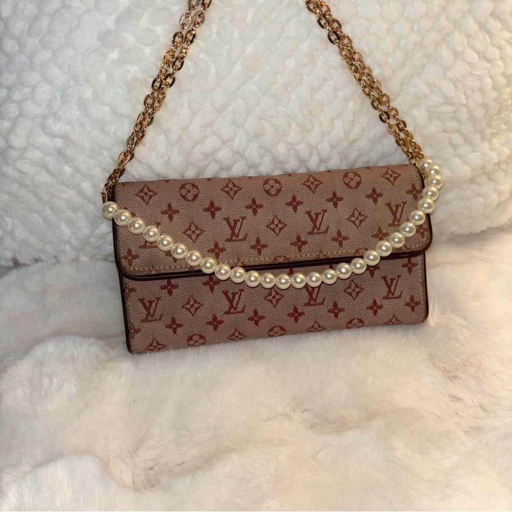 Authentic vintage Louis Vuitton cherry monogram wallet with chain